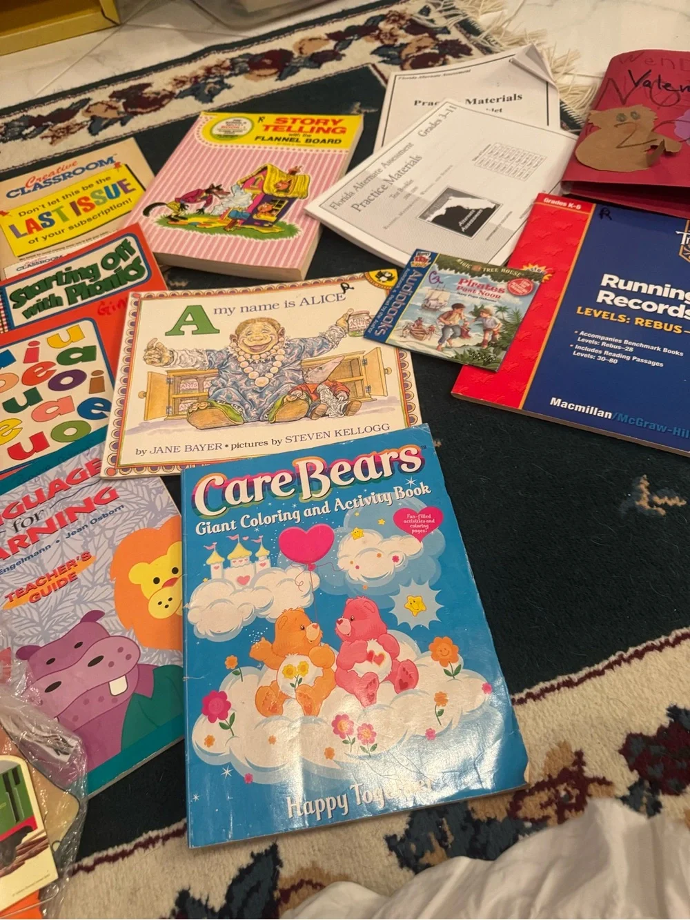Early education teaching books